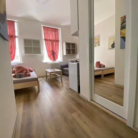 Garsoniera Ostrava City Centr, Na Hradbach 118 外观 照片