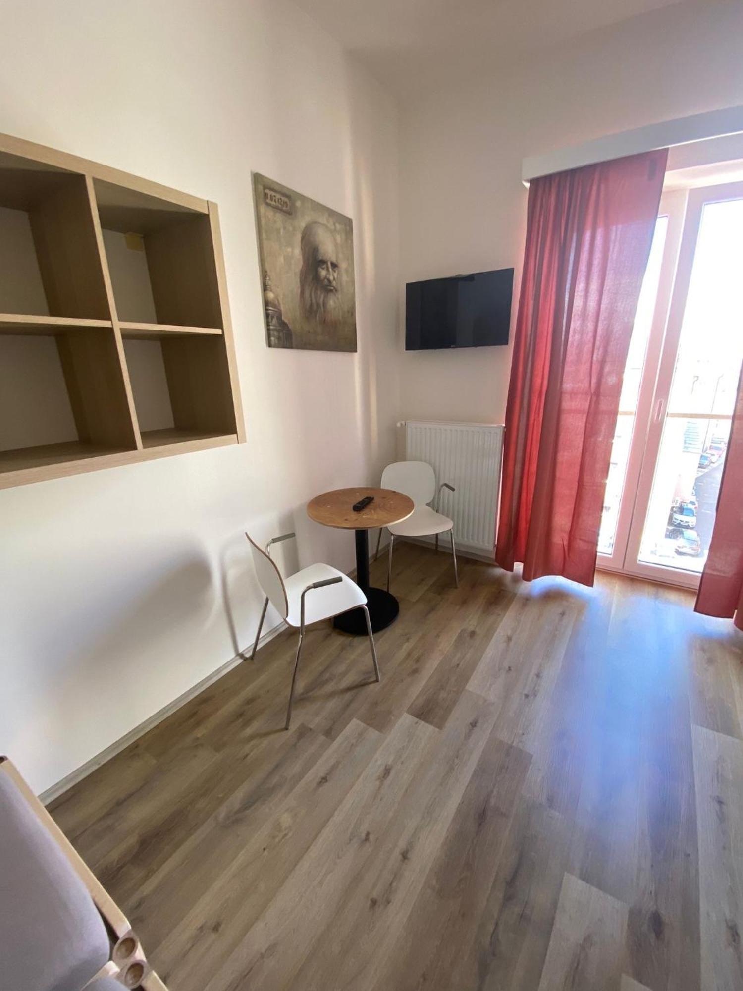Garsoniera Ostrava City Centr, Na Hradbach 118 外观 照片