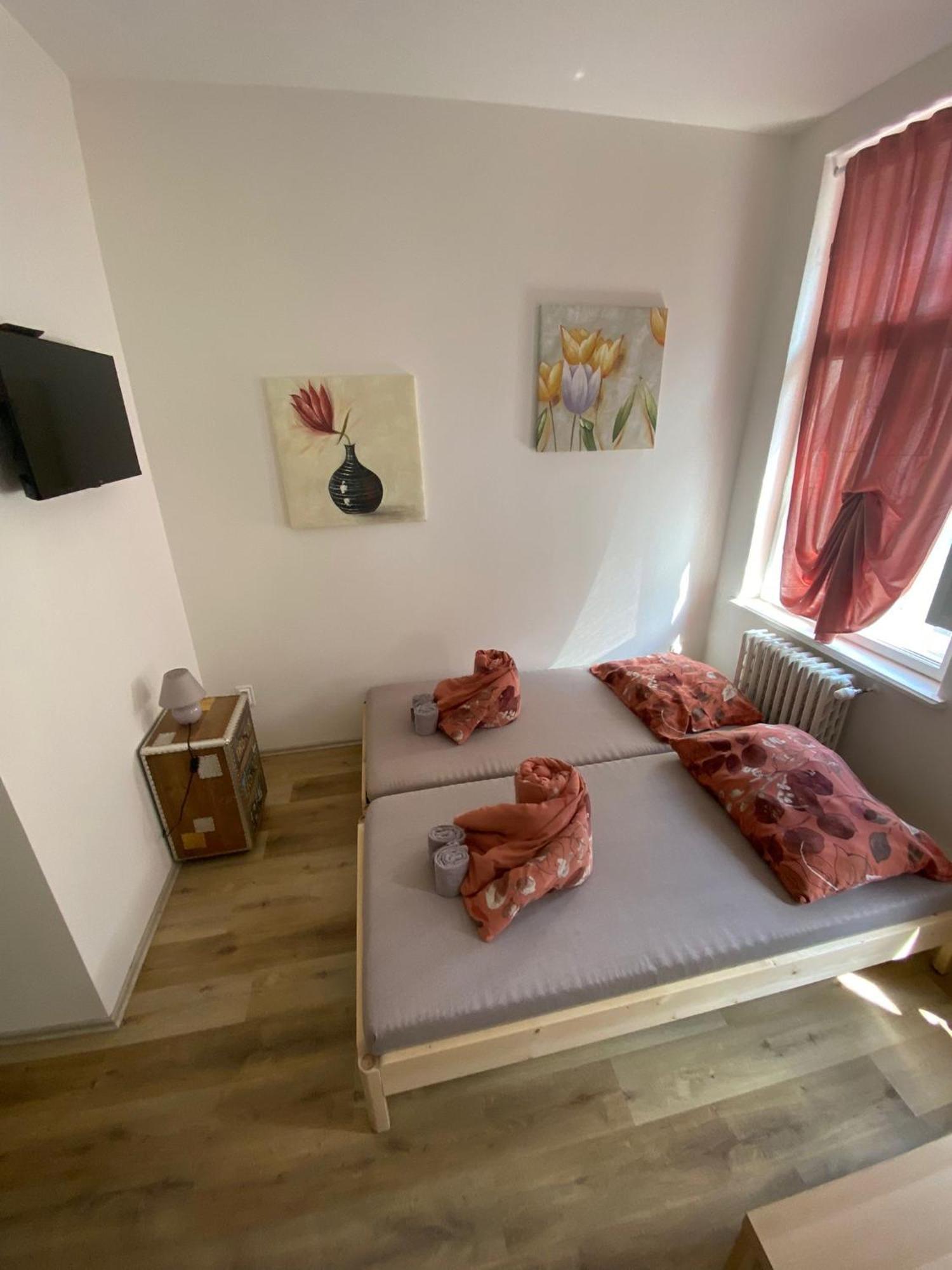 Garsoniera Ostrava City Centr, Na Hradbach 118 外观 照片